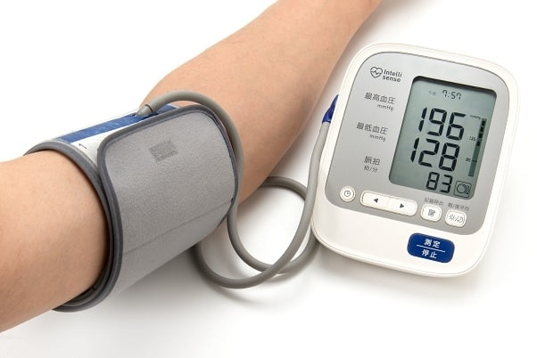ضغط الدم الطبيعي حسب العمر 